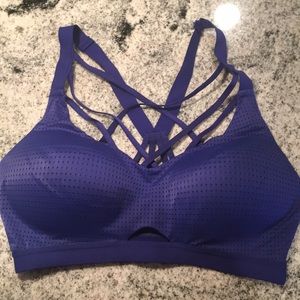 Victoria’s Secret 36D VSX Sports Bra